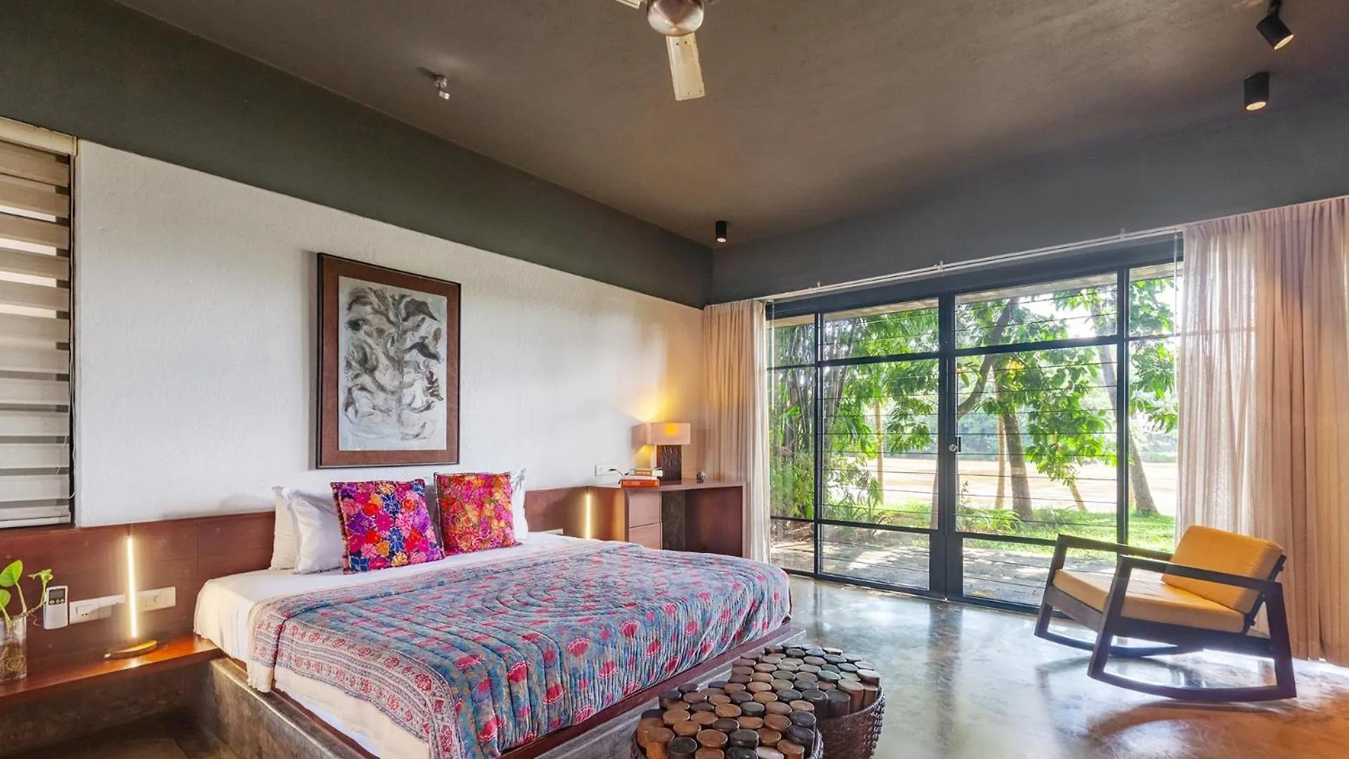 Stayvista At Toya Toya River View Kozhikode Villa
